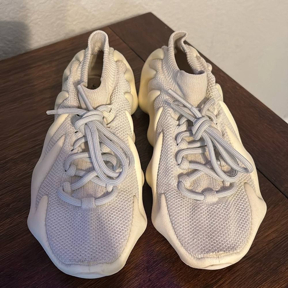 Yezzy sneaks